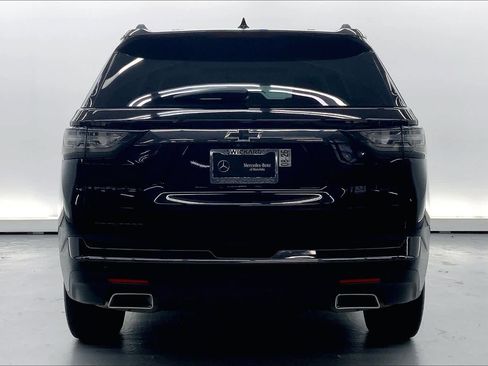 Used 2020 Chevrolet Traverse Premier w/ Redline Edition image 3