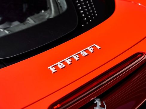 Used 2025 Ferrari SF90 Spider AWD/4WD image 13
