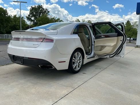 Used 2014 Lincoln MKZ AWD w/ Equipment Group 101A Select image 20