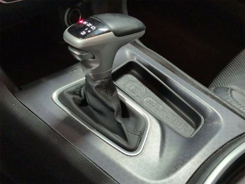 Certified 2016 Dodge Charger SXT w/ AWD Plus Group image 33