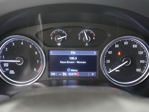 Used 2022 Buick Enclave Essence FWD image 19