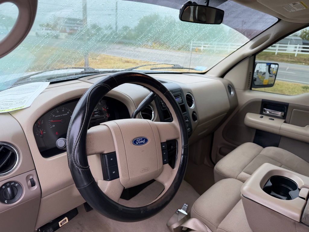 Used 2006 Ford F150 XLT RWD image 12