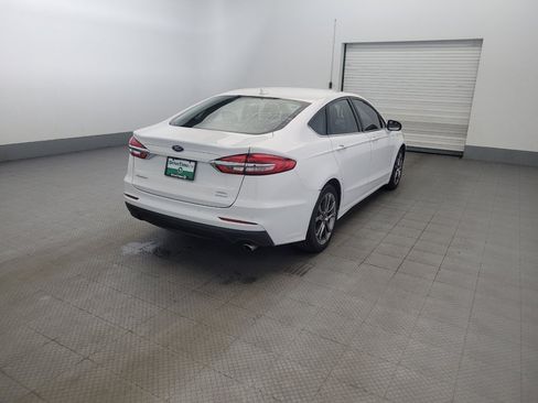 Used 2020 Ford Fusion SEL FWD image 9