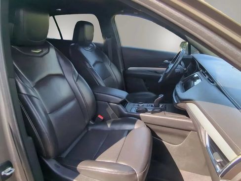 Used 2020 Cadillac XT4 Premium Luxury w/ Driver Assist Package AWD/4WD image 22