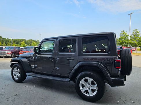 Used 2020 Jeep Wrangler Unlimited Sport S AWD/4WD image 5