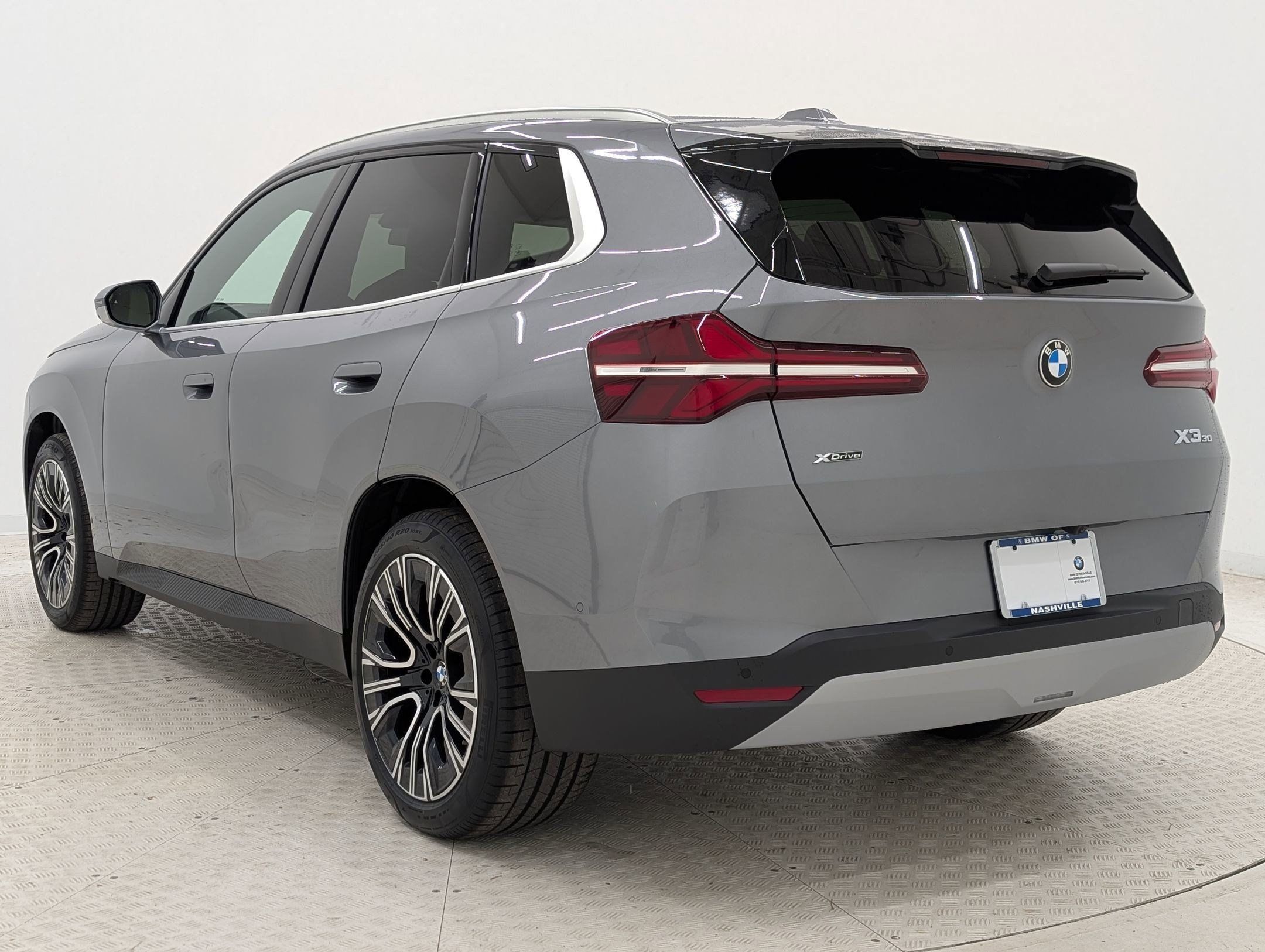 Used 2026 BMW X3 xDrive30i w/ Premium Package AWD/4WD image 3