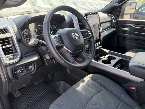 Used 2024 RAM 2500 Big Horn w/ Night Edition AWD/4WD image 11
