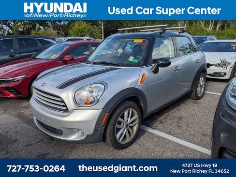 Used 2013 MINI Cooper Countryman FWD image 1