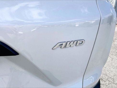 Used 2019 Honda CR-V LX image 8