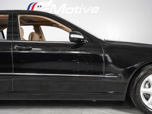Used 2003 Mercedes-Benz S 500 4MATIC image 27