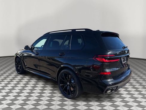 New 2026 BMW X7 M60i image 7