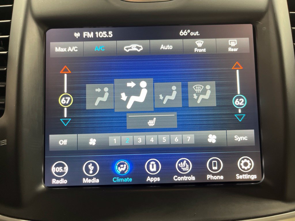 Used 2018 Chrysler 300 Touring L RWD image 24