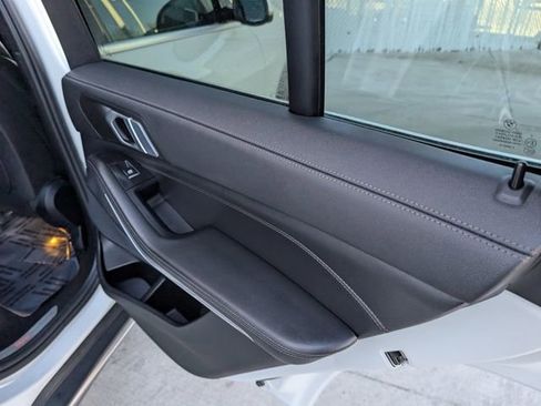 Used 2021 BMW X5 xDrive40i image 26