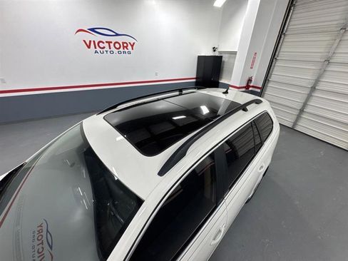 Used 2011 Volkswagen Jetta TDI FWD image 10
