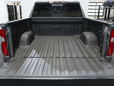 Used 2020 Chevrolet Silverado 1500 LT Trail Boss AWD/4WD image 51