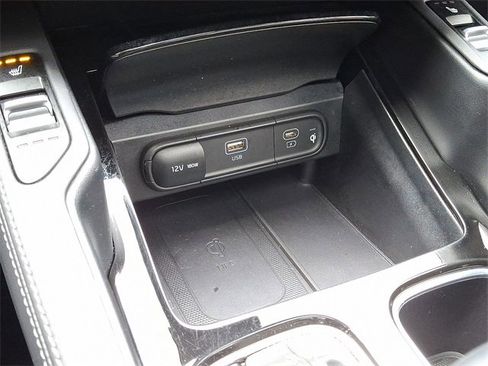 Used 2023 Kia Telluride SX image 27