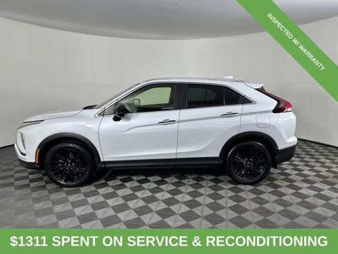 Used 2022 Mitsubishi Eclipse Cross LE FWD image 3