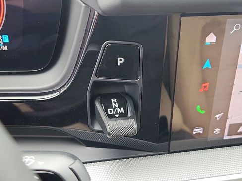 New 2025 Porsche Cayenne image 13