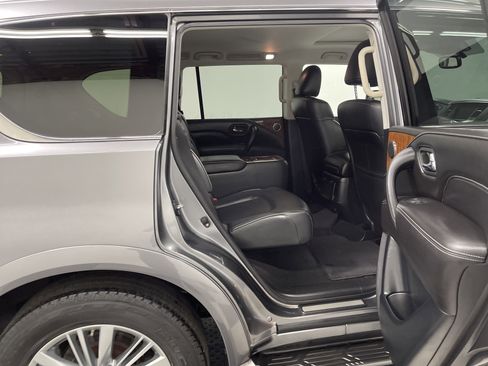 Used 2019 INFINITI QX80 Luxe image 19