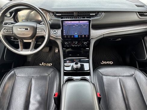 Used 2021 Jeep Grand Cherokee L Limited image 13