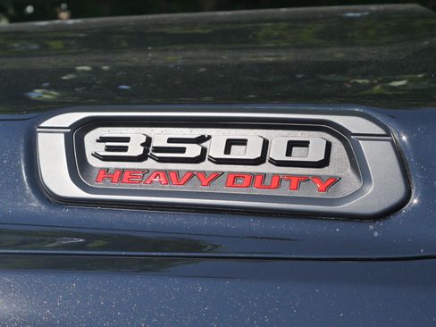 Used 2022 RAM 3500 Limited AWD/4WD image 21