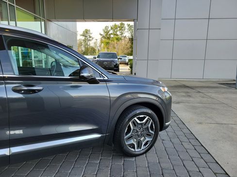 Used 2023 Hyundai Santa Fe SEL Premium image 8