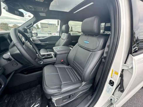 New 2026 Ford F250 Platinum image 11