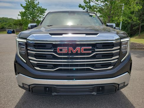 Used 2024 GMC Sierra 1500 SLT AWD/4WD image 20