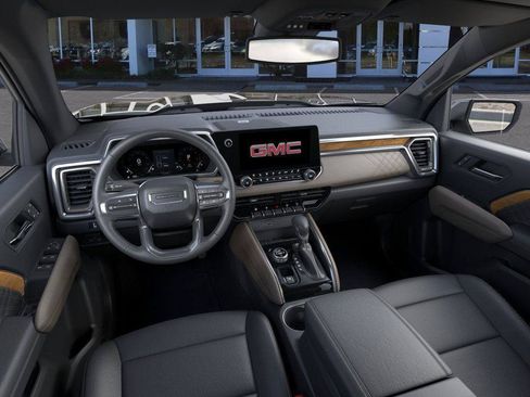New 2026 GMC Canyon Denali AWD/4WD image 15