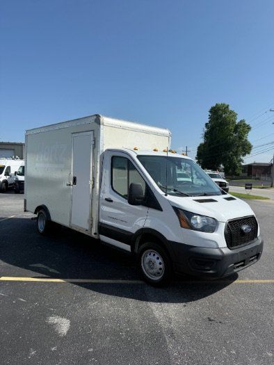 Used 2022 Ford Transit 350 DRW RWD image 1