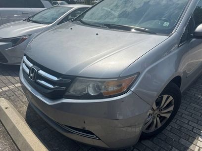 Used 2017 Honda Odyssey SE