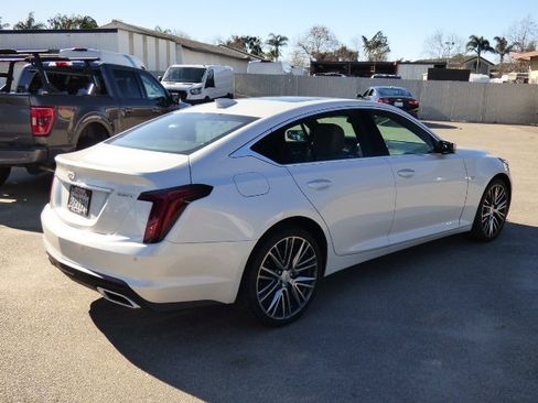 Used 2021 Cadillac CT5 Premium Luxury image 3