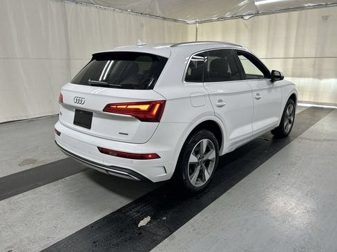 Used 2024 Audi Q5 2.0T Premium AWD/4WD image 2