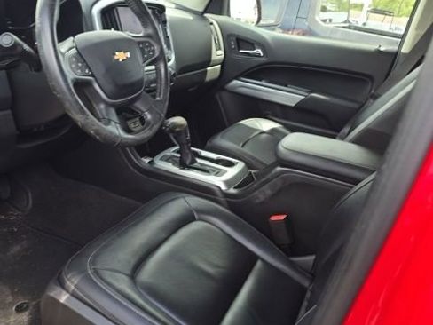 Certified 2020 Chevrolet Colorado LT w/ Luxury Package RWD image 2