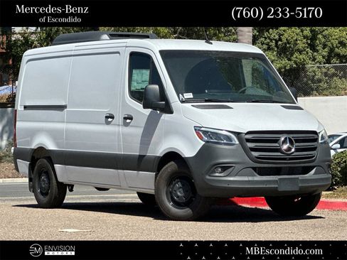 New 2024 Mercedes-Benz Sprinter 144 Cargo image 1