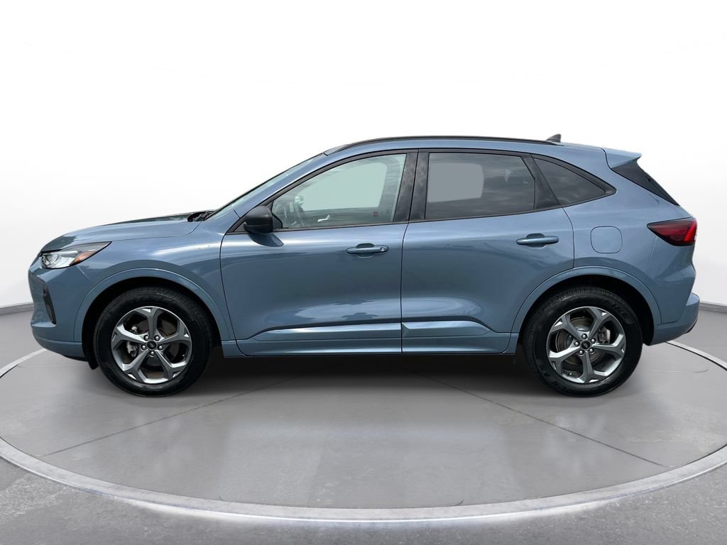 Used 2024 Ford Escape ST-Line w/ Tech Pack #1 AWD/4WD image 8