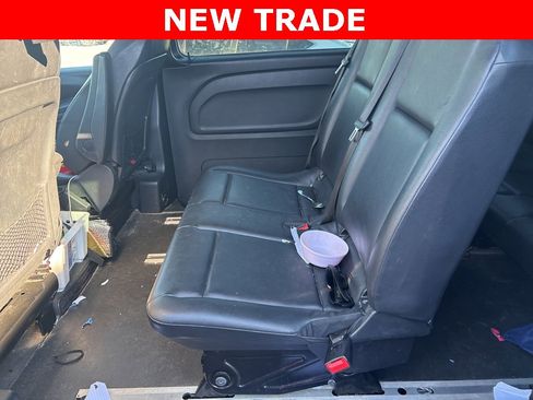 Used 2019 Mercedes-Benz Metris Passenger image 11