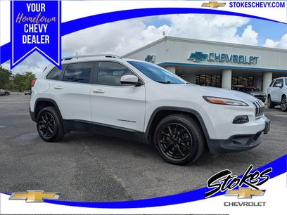 Used 2017 Jeep Cherokee Latitude w/ Comfort & Sound Group