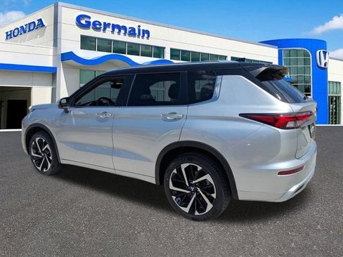 Used 2023 Mitsubishi Outlander SEL FWD image 7