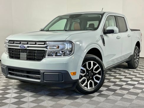 Used 2022 Ford Maverick Lariat w/ Lariat Luxury Package image 42