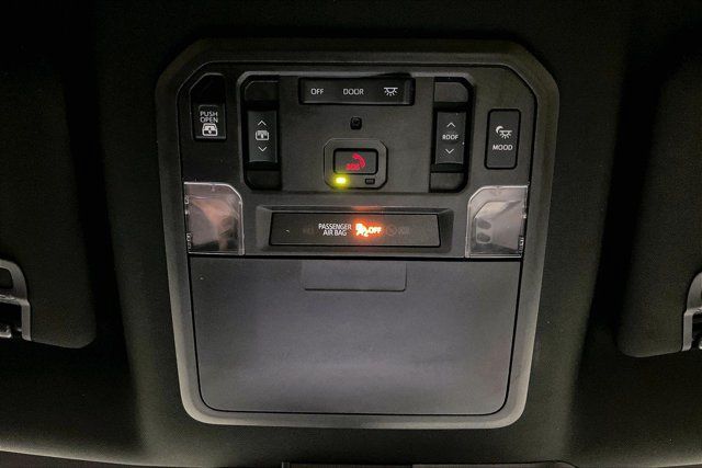 Used 2023 Toyota Tundra Capstone AWD/4WD image 36