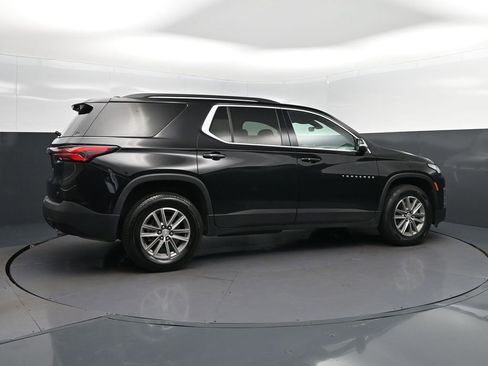 Used 2024 Chevrolet Traverse LT FWD image 8