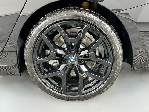 New 2026 BMW 330i Sedan w/ M Sport Package image 23