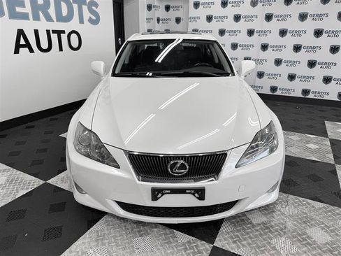 Used 2006 Lexus IS 250 RWD image 2