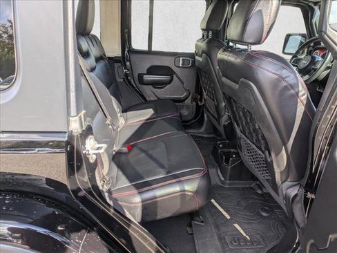 Used 2021 Jeep Wrangler Unlimited Rubicon image 17