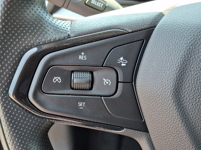 Used 2024 Chevrolet Trax LS FWD image 17