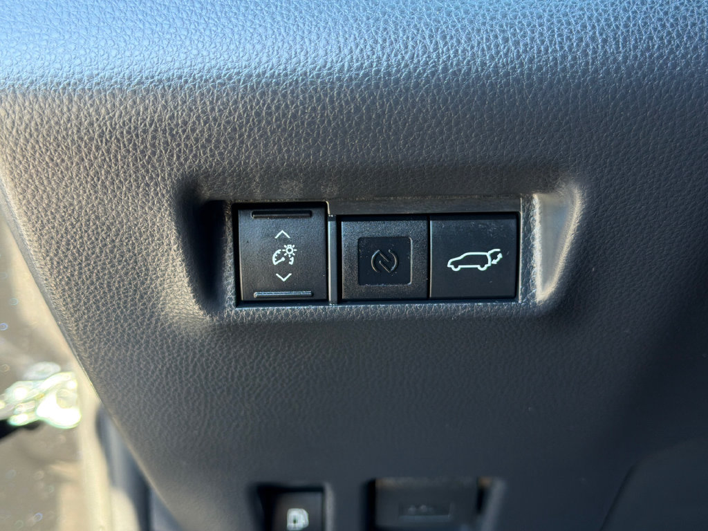 Used 2026 Toyota RAV4 AWD image 24