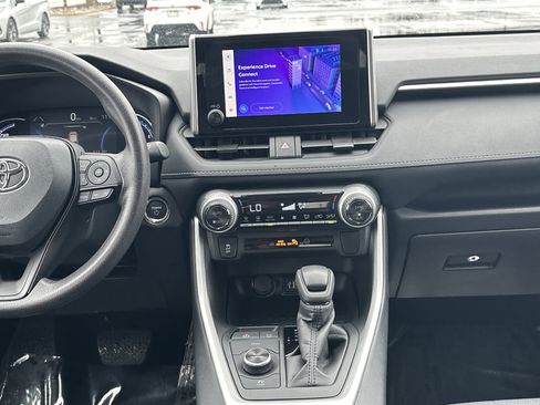 Certified 2024 Toyota RAV4 XLE image 29