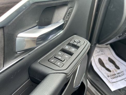 New 2026 RAM 1500 Laramie AWD/4WD image 10