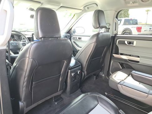Certified 2023 Ford Explorer XLT w/ Equipment Group 202A image 10